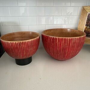 Red Textured Wooden Bowls Set